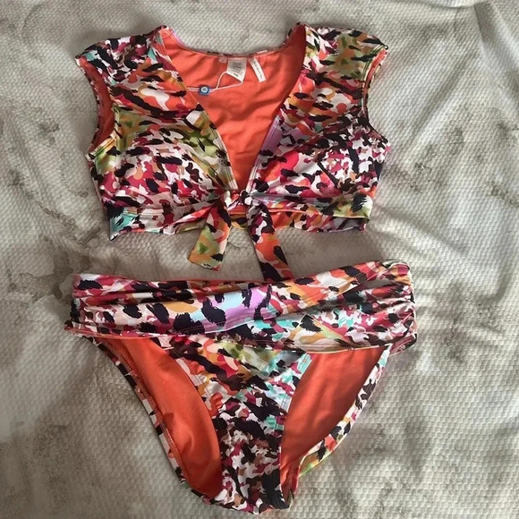 BLEU BY ROD BEATTIE TOP AND SARONG-WAIST HIPSTER BIKINI BOTTOM - Picture 10 of 14